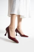 Güllü Shoes Bordo Rugan Vegan Deri 7Cm İnce Topuklu Hafızalı Pedli Sivri Burun Günlük Ofis Abiye Stiletto