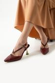 Güllü Shoes Lüks Bordo Mat Kadın Topuklu Ayakkabı Altın Detaylı Şık Ve Zarif Günlük Özel Gün Kombinleri İçin