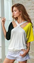Kadın Dekolte Pencere Detaylı Kısa Kollu T-Shirt