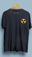 Oversize Radyoaktif Nükleer Tehlike tasarım Cep logo unisex T-shirt