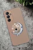 Mooodcase Samsung Galaxy A34 Uyumlu Keyifli Astronot Desenli Premium Silikonlu Lansman Telefon Kılıfı