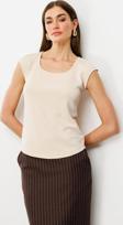 On Fashion U Yaka Kısa Kol Kadın T-shirt 25Y.ON.BLZ.51342.01