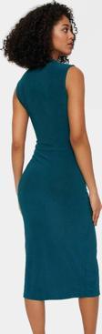 Rahat Ve Şık Bodycon Midi Elbise Örme Kumaş V Yaka Büzgü Detaylar 120 cm Boy