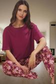 Pamuklu Çiçekli Pijama Takımı Rahat ve Şık Ev Giyim Seti Görünüm Özenle Seçilmiş Özel Tasarım