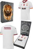 Galatasaray Orijinal 2024/25 5 Yıldızlı Beyaz Deplasman Taraftar Forma Aslan Baskılı Ahşap Kutu