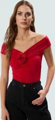 Rahat Fitted Bluz %96 Polyester %4 Elastan Carmen Yaka Zarifane Tasarım