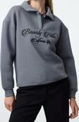 Oversize Gömlek Yaka Düşük Kol Uzun Gömlek Yaka Nakışlı Fit Kalın İçi Polarlı Örme Sweatshirt