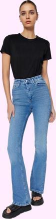 Kadın Denim Flare Jean Pamuk Yüksek Bel Günlük Kaliteli Malzeme Yaz Aylarının Vazgeçilmezi