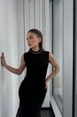Kolsuz Yarım Bogazlı Uzun Elbise- Siyah