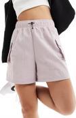 Nike Sportswear Essential Woven High Rise Loose Fit Cargo Short Kadın Dokuma Bol Kesim Kargo Cepli Şort Lila