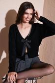 Lela Premium Boncuk ve Fiyonk Detaylı Regular Fit V Yaka Triko Bayan Hırka 680HI00180 SİYAH