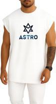 Oversize Astro K-Pop Spring Up Autumn Story Puss İn Boots Göğüs Tasarımlı Atlet
