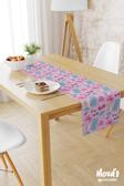 Moud'S Pembe Şapka Ve Gözlük Desenli Baskılı Süet Runner Masa Örtüsü