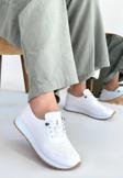 Tone Beyaz Cilt Bağcıklı Spor Ayakkabı