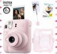 Instax mini 12 Pembe Fotoğraf Makinesi-20'li Film-Kıskaçlı Resim Standı ve Simli Pleksi Kılıf Seti