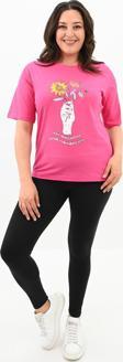 Koza Butik Kadın Büyük Beden Çiçek Tutan El Baskılı T-Shirt 1574-23 Fuşya XL