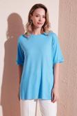Lela Oversize Bisiklet Yaka Yırtmaç Detaylı Bayan Bluz 5863683 BEBE MAVİ