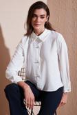 Lela Taşlı Regular Fit Gömlek Yaka Fermuarlı Bayan Bluz 611BZ0493 EKRU