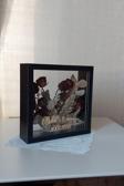 Verda Çerçeve İsimli 25X25 Cm Çift Yönlü Derin Gül Çerçevesi! Gelin Buketi Çerçevesi!