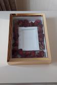 Verda Çerçeve 25X35 Cm Gold Renkli Fotoğraf Alanlı Model Tasarım Gül Kutusu Anı Çerçevesi! Yeni Model Çerçeve!