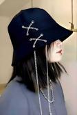 Unisex K Pop Tasarım Zincirli Bucket Şapka