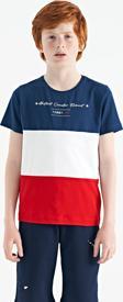 Kırmızı Renk Bloklu O Yaka Baskı Detaylı Standart Kalıp Erkek Çocuk T-Shirt - 11135