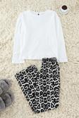 Tarz Rahat Uzun Kollu Geniş Paça %100 Pamuklu Leopar Desenli Örme Pijama Takımı