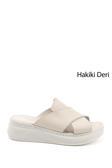 Kadın Bej Çapraz Bantlı Dolgu Topuklu Hakiki Deri Comfort Terlik