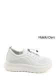 Kadın Beyaz Lastik Bağcıklı Comfort Hakiki Deri Sneaker