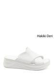 Kadın Beyaz Çapraz Bantlı Dolgu Topuklu Hakiki Deri Comfort Terlik