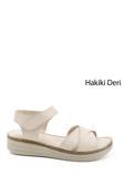 Kadın Bej Cırt Bantlı Dolgu Topuklu Hakiki Deri Comfort Sandalet