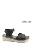 Kadın Siyah Cırt Bantlı Dolgu Topuklu Hakiki Deri Comfort Sandalet