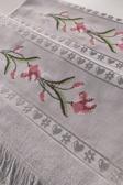 Gül Nakışlı Jakarlı Kadife El Yüz Havlusu - 50x90 cm-Gri