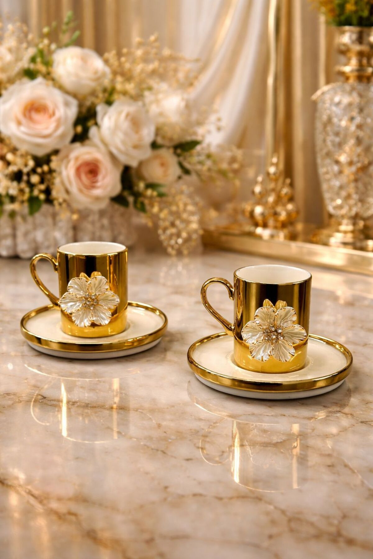 2 Kişilik Porselen Gold Platin Kaplama Lotus Çiçekli Kahve Fincan ...