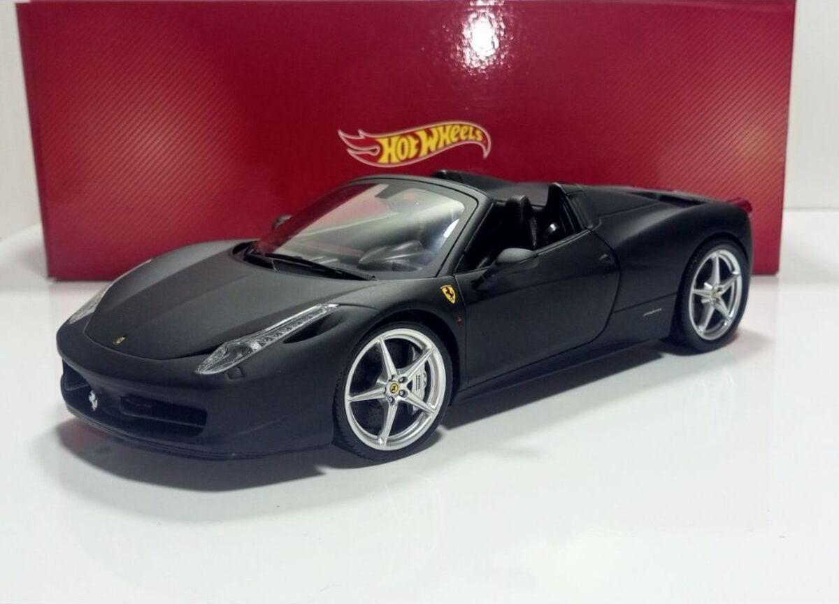 Ferrari 458 Spider ブラック 1/18 Hot Wheels 1:18 Ferrari 458 Spider Mat Siyah - idefix
