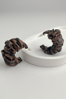 Leopar Büzgülü Deri Görünümlü Halka Küpe (3cm) - Image 1