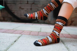 Keşan Karadeniz Desenli Renkli Çorap - Image 1