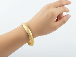 Kuyumcu Nurettin 12 gr (GRAM) Simli Desenli Piramit Şarnel Bilezik 22 Ayar Altın Yatırımlık İşçiliksiz