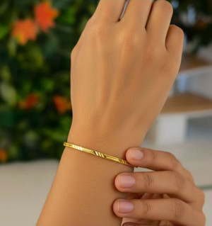 Kuyumcu Nurettin 9 gr (GRAM) İşçiliksiz Yatırımlık Kalemli Oluklu Ajda Bilezik 22 Ayar Altın