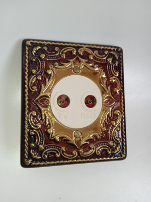 BUFER Sultan 1980’ler Vintage TV-Radyo Prizi - Antika Sıva Altı İkili Medya Girişi - Retro Victorian Stil Altın Varaklı Dekoratif Priz - Image 1