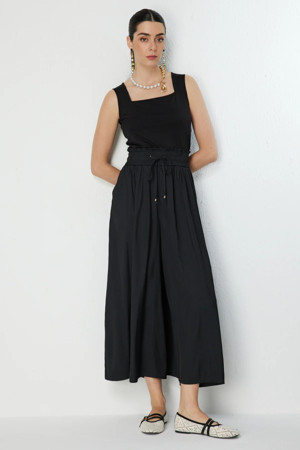 On Kadın Beli Lastikli Geniş Paça Pantolon 70136 Black - Image 1