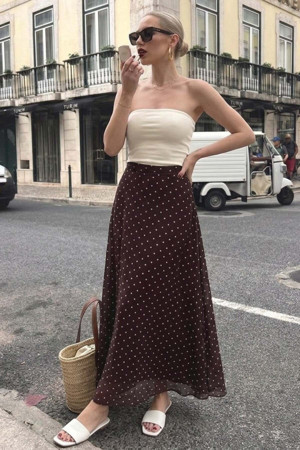 Madmext Kahverengi Minimal Puantiye Desen Şifon Astarlı Etek Mg2821 - Image 1