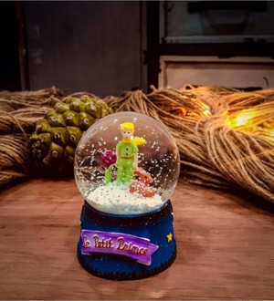 Mobgift Küçük Prens Temalı Işıklı Müzikli Orta Boy Kar Küresi - Image 1