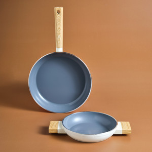 Karaca x Refika Swiss Crystal Creamy Wood Tava Sahan Set - Image 1
