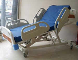 4 Motorlu Hasta Yatağı Elektrikli Hasta Karyolası - Image 1