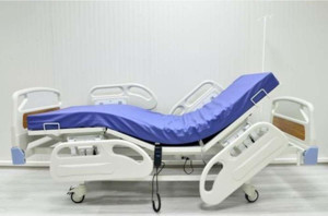 Hasta Bakımı İçin İdeal Abs Kaplama 2 Motorlu Hasta Yatağı - Image 1