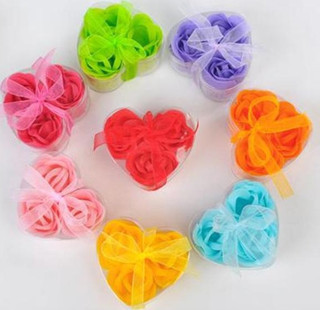 Büro Ev Ofis Hediyesi için Mini Kalp Kutulu Gül Motif Sabun