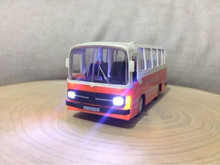 Model Maket 1/27 Ölçek Nostalji Halk Otobüsü Sesli Ve Işıklı (Turuncu)