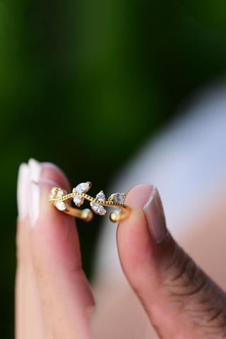 Sahira Jewelry Kadın Taşlı Sarmaşık Ayarlanabilir 14 K Altın Kaplama Yüzük