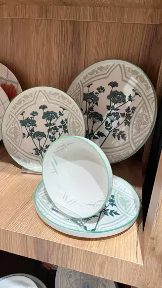 Schafer Lunar Yemek Takımı 24 Parça-Su Yeşili